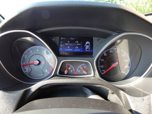 Used 2017 Ford Focus RS AWD/4WD image 42