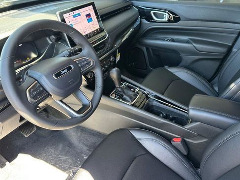 New 2026 Jeep Compass Limited w/ Sun, Sound & Navigation Group AWD/4WD image 10