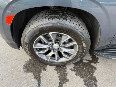 Used 2021 Chevrolet Tahoe LS RWD image 14