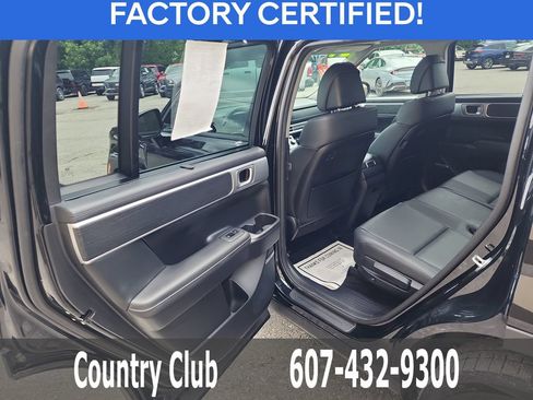 Certified 2024 Hyundai Santa Fe Limited AWD/4WD image 25