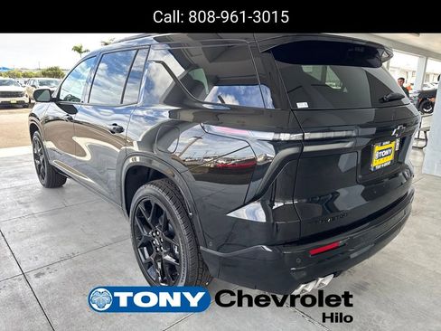 New 2026 Chevrolet Traverse RS w/ LPO, Floor Liner Package image 3