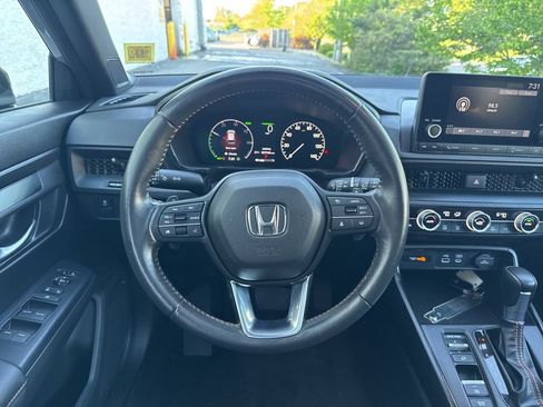 Certified 2024 Honda CR-V Sport image 21