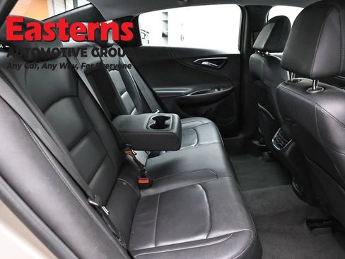 Used 2024 Chevrolet Malibu LT FWD image 25