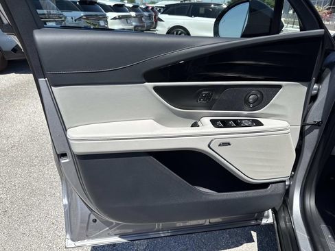 New 2026 Lincoln Nautilus Premier w/ Equipment Group 102A AWD/4WD image 18