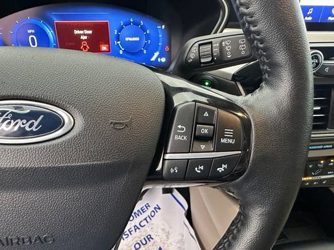 Used 2021 Ford Escape SEL FWD image 14