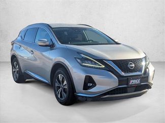 Used 2023 Nissan Murano SV video 3