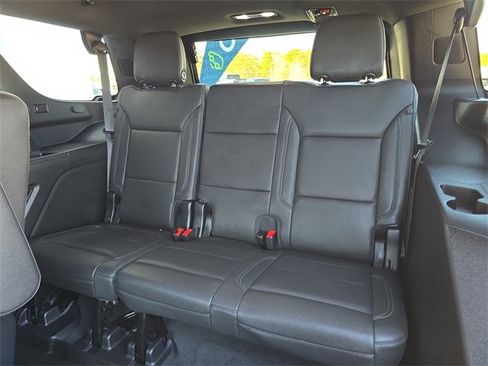 Certified 2023 Chevrolet Tahoe Z71 w/ Luxury Package image 16