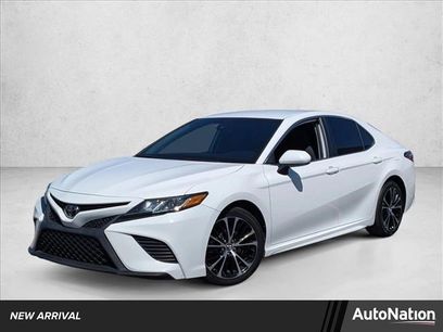 Used 2019 Toyota Camry SE w/ Carpet Mat Package