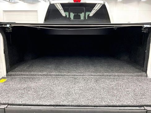 Used 2024 Ford F250 Platinum image 30