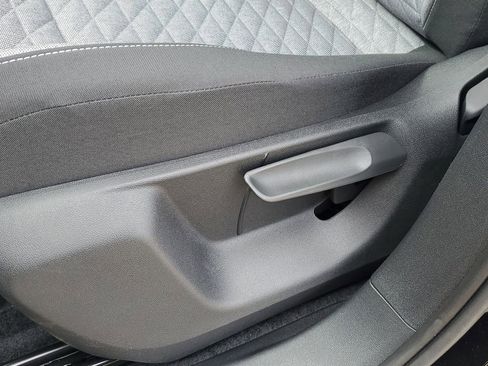New 2026 Volkswagen Tiguan S FWD image 16