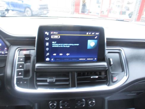 Used 2023 Chevrolet Tahoe LT AWD/4WD image 25