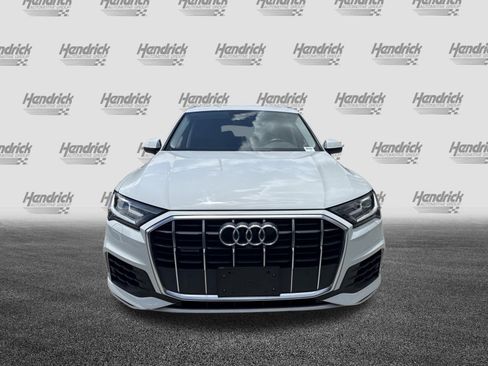 Used 2022 Audi Q7 3.0T Premium w/ Convenience Package AWD/4WD image 3