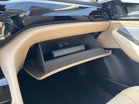 Certified 2025 Acura MDX w/ Technology Package image 26