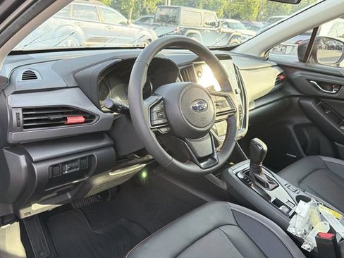 Certified 2025 Subaru Crosstrek 2.5i Limited AWD/4WD image 10