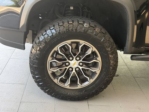 Certified 2022 Chevrolet Colorado ZR2 AWD/4WD image 4