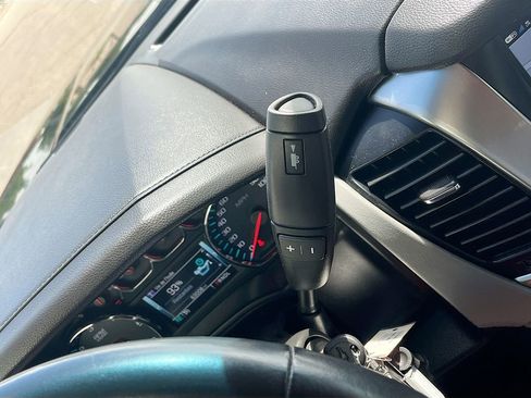 Used 2019 Chevrolet Tahoe LT AWD/4WD image 17