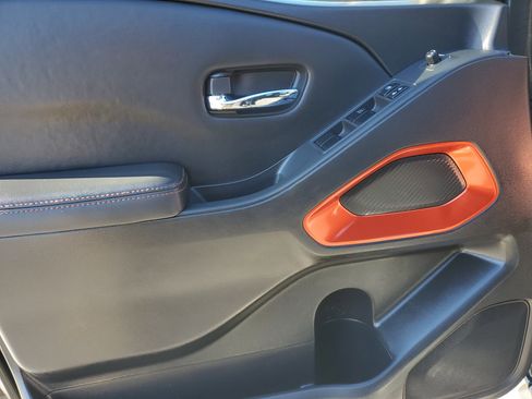 Used 2023 Nissan Frontier Pro-X w/ Technology Package image 19