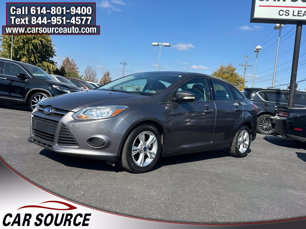 Used 2013 Ford Focus SE FWD image 2
