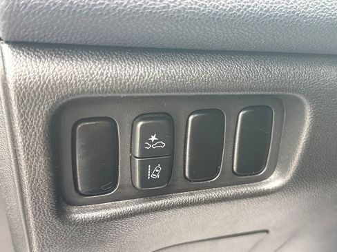 Used 2024 Mitsubishi Outlander Sport ES image 28