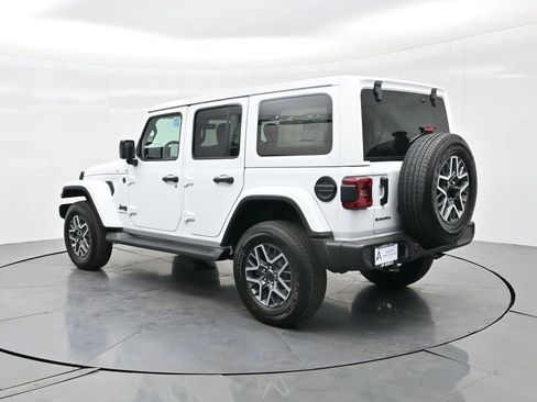 New 2026 Jeep Wrangler Sahara image 9