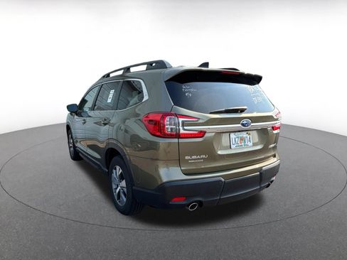Used 2024 Subaru Ascent Premium w/ Convenience Package AWD/4WD image 7