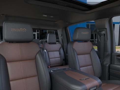 New 2026 Chevrolet Silverado 2500 High Country w/ High Country Premium Package AWD/4WD image 24