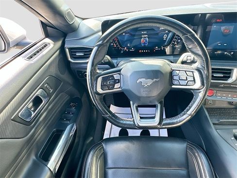 Used 2024 Ford Mustang Premium image 21