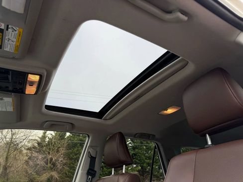 Used 2020 Toyota 4Runner Limited image 19