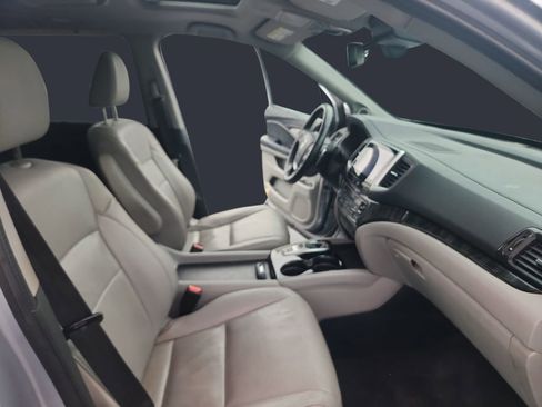 Used 2017 Honda Pilot Elite image 15