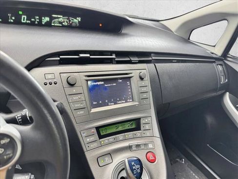 Used 2013 Toyota Prius Two FWD image 14