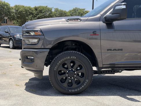 Used 2025 RAM 2500 Lone Star AWD/4WD image 9