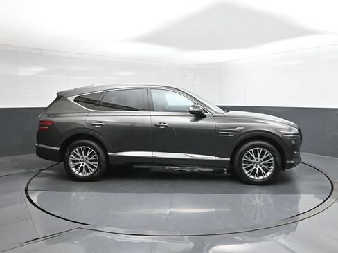Used 2024 Genesis GV80 2.5T AWD/4WD image 11
