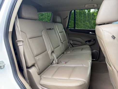 Used 2016 GMC Yukon SLT RWD image 19