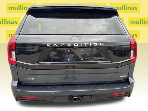 New 2026 Ford Expedition Max Active image 13
