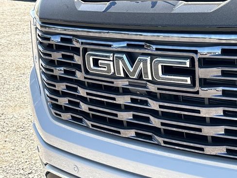 New 2026 GMC Sierra 1500 Denali Ultimate AWD/4WD image 31