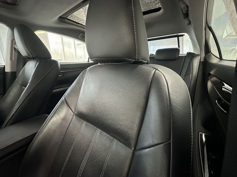 Used 2018 Lexus ES 350 w/ Luxury Package w/Wood Trim FWD image 10