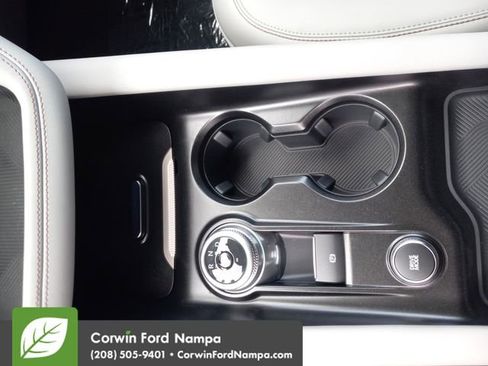 New 2025 Ford Explorer Active w/ Active Comfort Package image 20