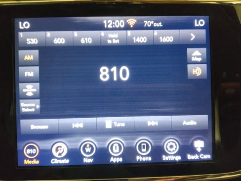 Used 2022 Jeep Grand Cherokee Laredo E AWD/4WD image 25
