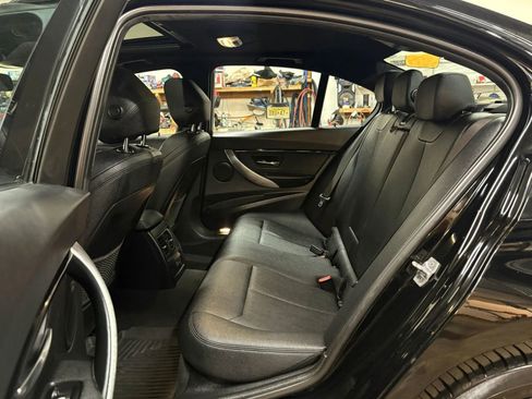Used 2017 BMW 330i xDrive Sedan AWD/4WD image 24