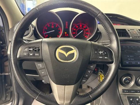 Used 2011 MAZDA MAZDA3 s Grand Touring FWD image 18