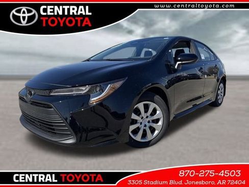 New 2026 Toyota Corolla LE image 1