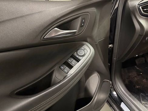 Certified 2023 Buick Encore GX Select image 9