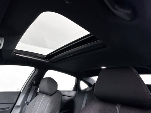 Used 2024 Honda Accord Sport image 6
