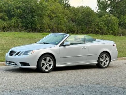 Used 2009 Saab 9-3 2.0T FWD image 6