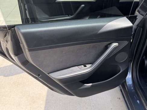 Used 2022 Tesla Model 3 Standard Range RWD image 20