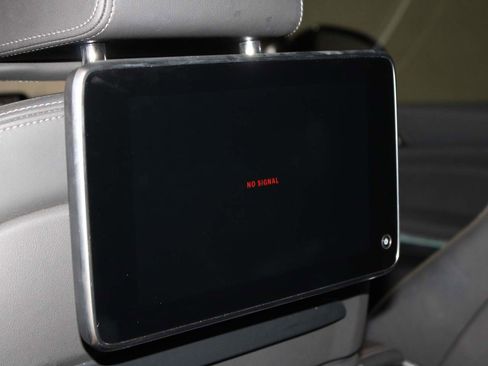 Certified 2022 BMW ALPINA XB7 image 10