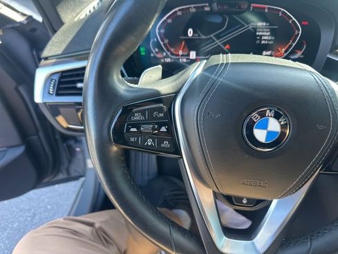 Used 2022 BMW 530i xDrive w/ Premium Package image 23