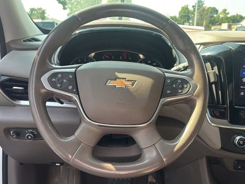 Used 2020 Chevrolet Traverse LT w/ LT Premium Package AWD/4WD image 25
