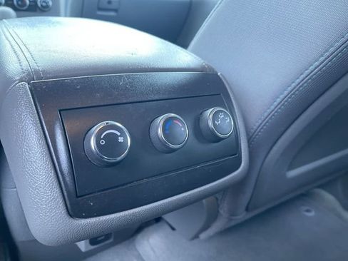 Used 2016 Chevrolet Traverse LS image 20