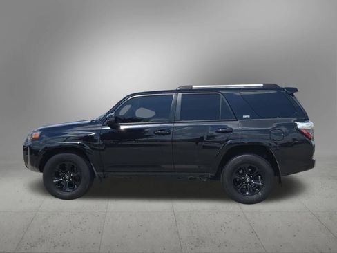 Used 2021 Toyota 4Runner SR5 RWD image 3